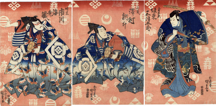 Actors with multiple <i>mon</i> as a backdrop: Bandō Mitsugorō IV (坂東三津五郎) as Kudō Suketsune  on the right; in the center is Sawamura Tosshō I (澤村訥升) as Soga Jūrō and Ichikawa Ebizō V (市川海老蔵) playing Soga Gorō on the left